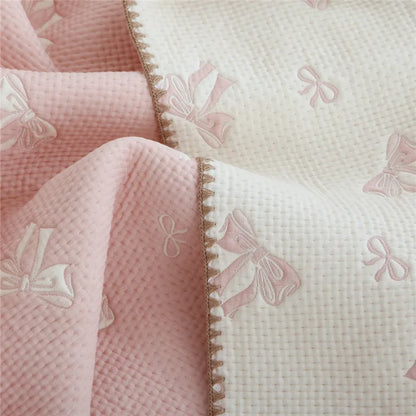 CuddleCotton Baby Blanket – Soft Swaddle & Bedding Quilt